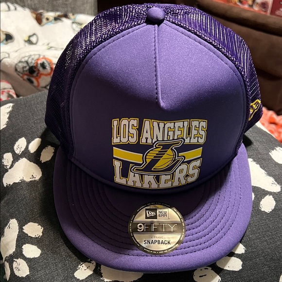 NWT New Era Los Angeles Lakers SnapBack Hat - Picture 1 of 9